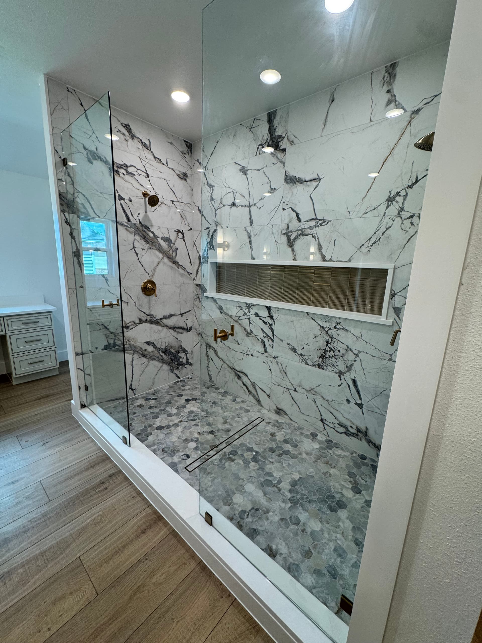 Gallery photos for This Master Bath Shower Build Is the Real Deal: Image #3