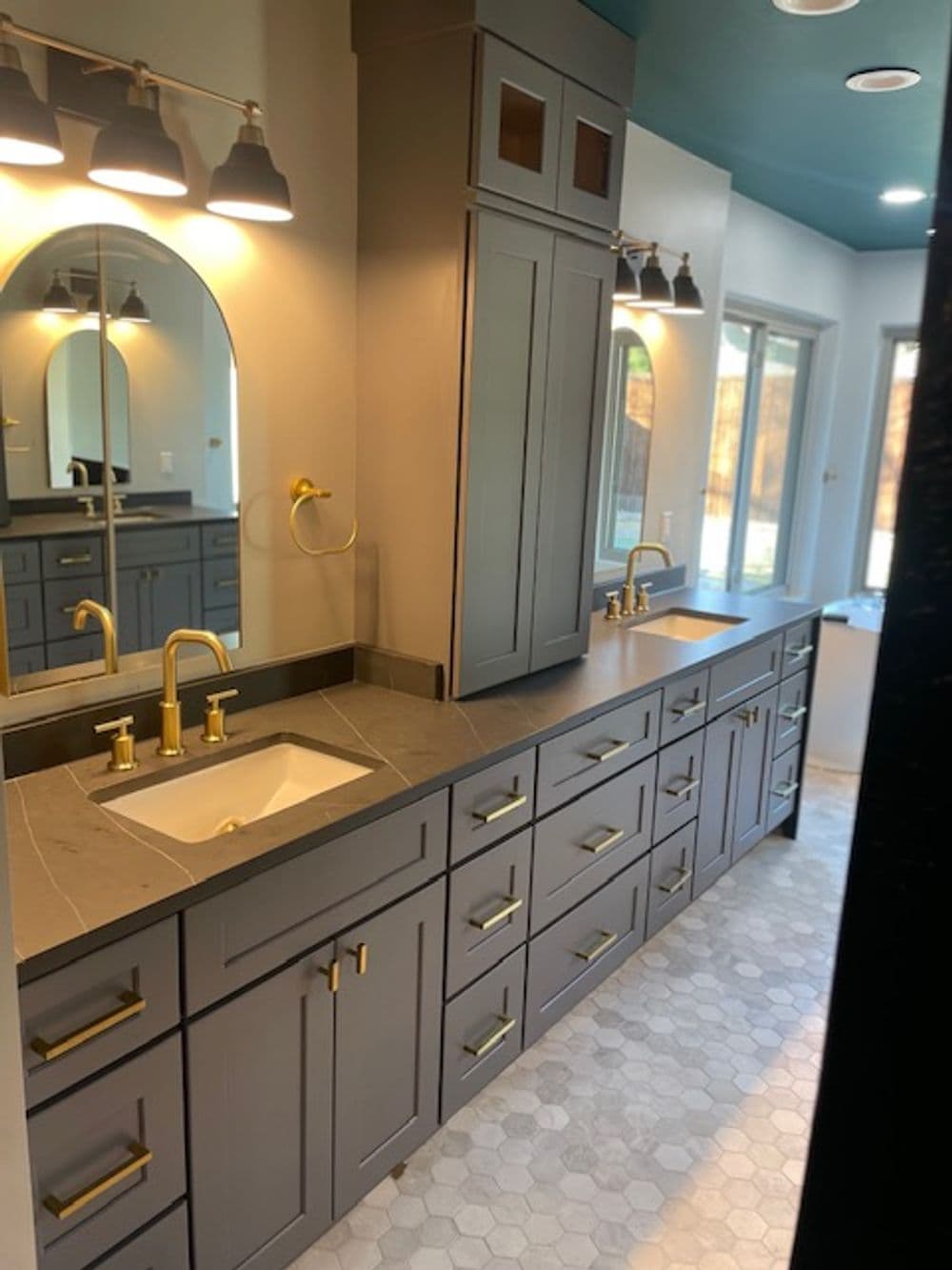 Gallery photos for Kitchen and Bathroom Renovation: Image #9
